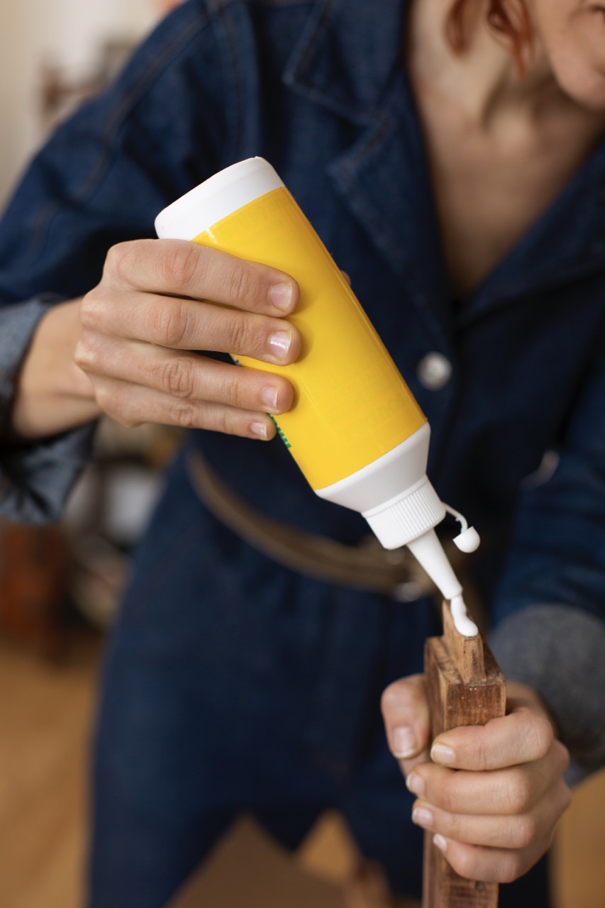 Adhesives & Sealants - Chemical solutions for adhesives & sealants